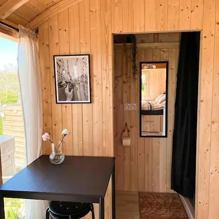 샬레 Roulotte „douceur“ 콩돔