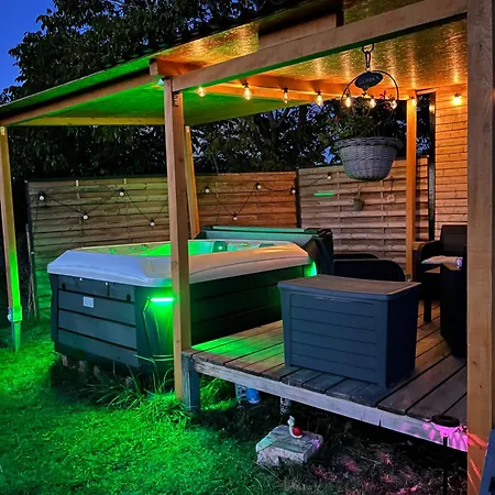 Chalet Roulotte „douceur“ *